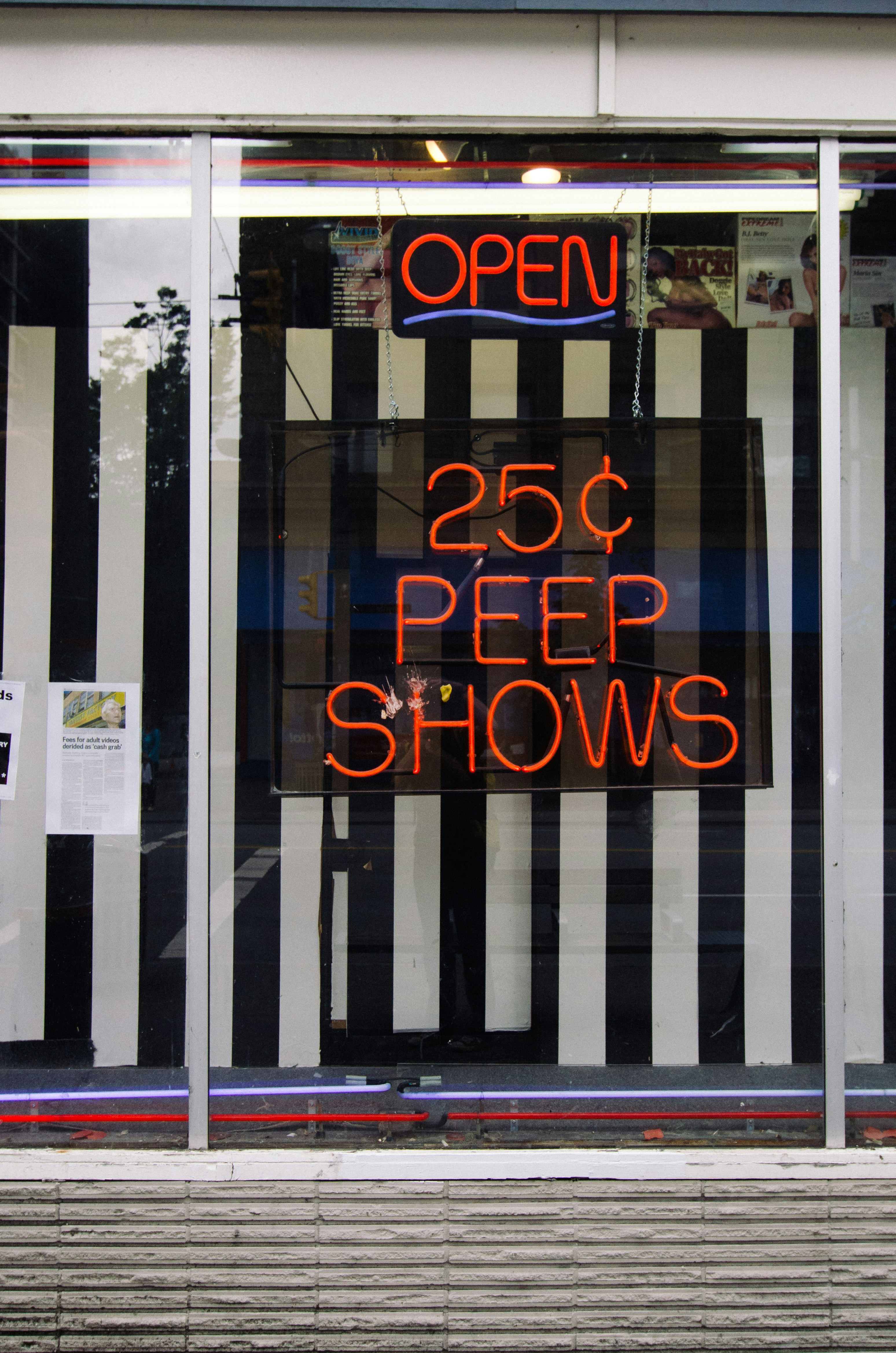 Λούμπεν Μυθιστορηματάκι