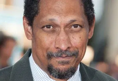 Πέρσιβαλ Έβερετ